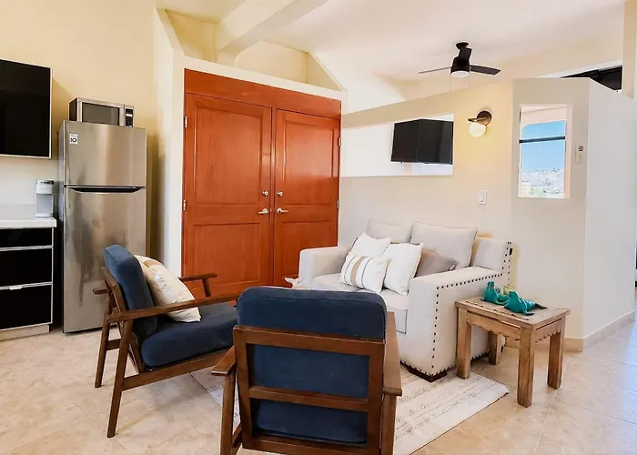 Сasa de vacaciones Marina & Ocean View Balcony, Rooftop Pool Access Cabo San Lucas