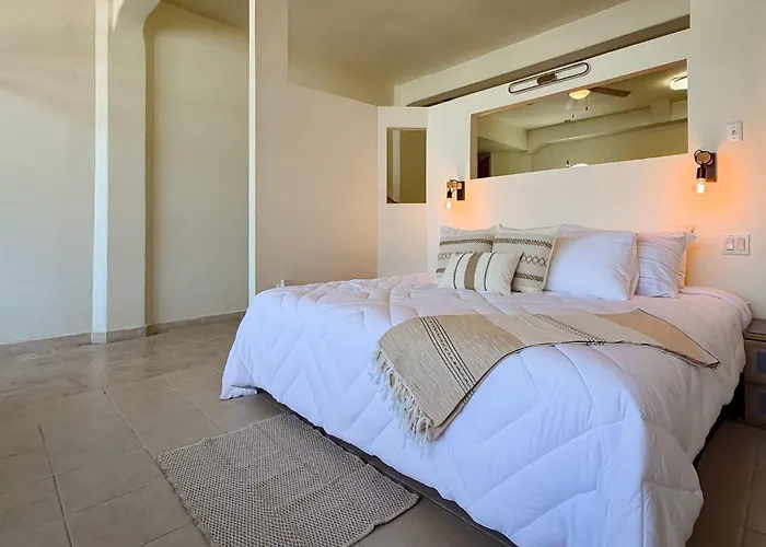 Сasa de vacaciones Marina & Ocean View Balcony, Rooftop Pool Access *