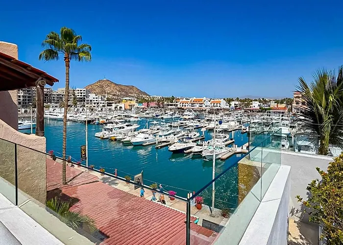 Marina & Ocean View Balcony, Rooftop Pool Access Сasa de vacaciones *